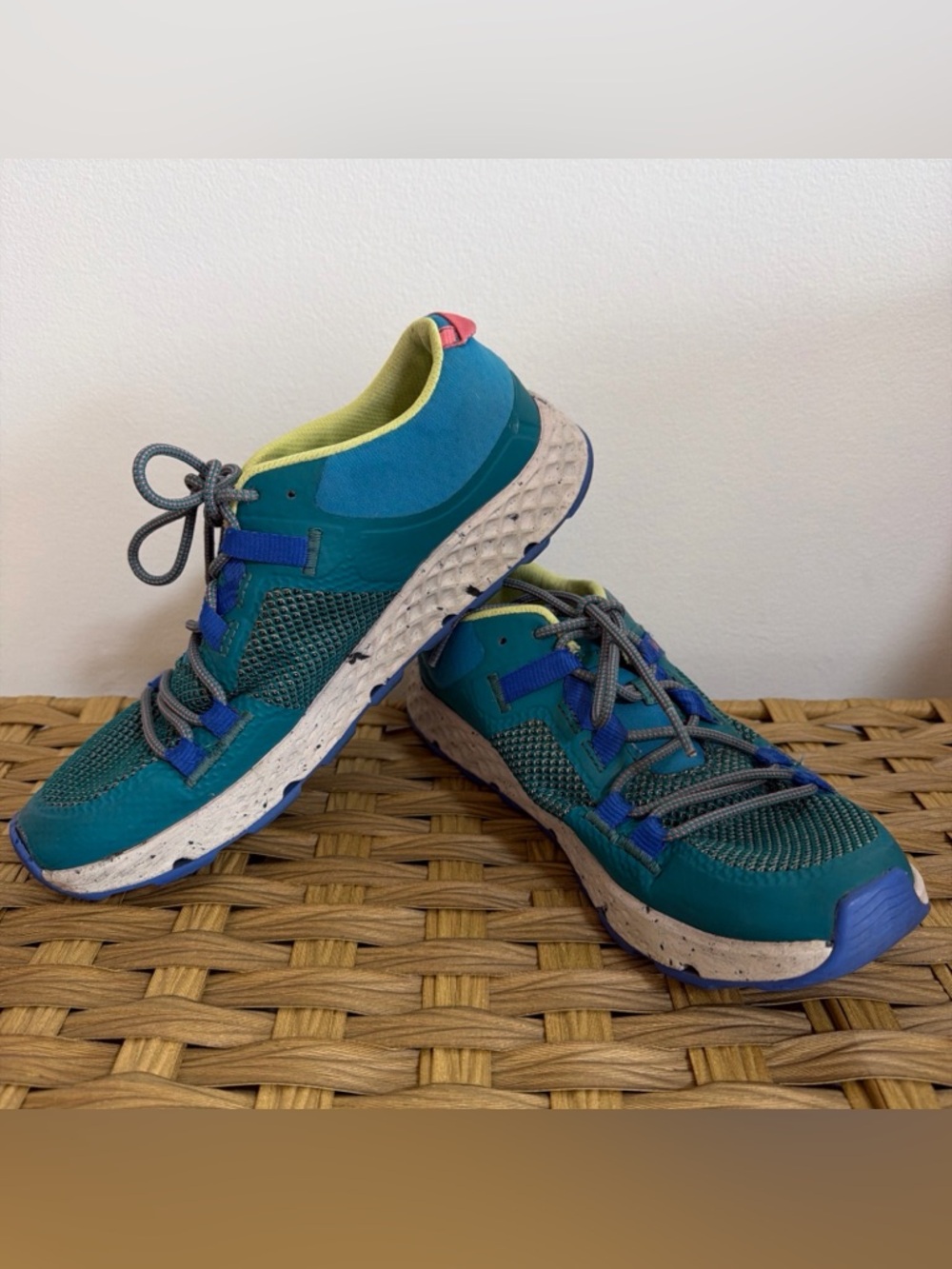 Chaco Canyonland Water Shoes Women's 9 Blue Green Trail Hiking Running Sneakers